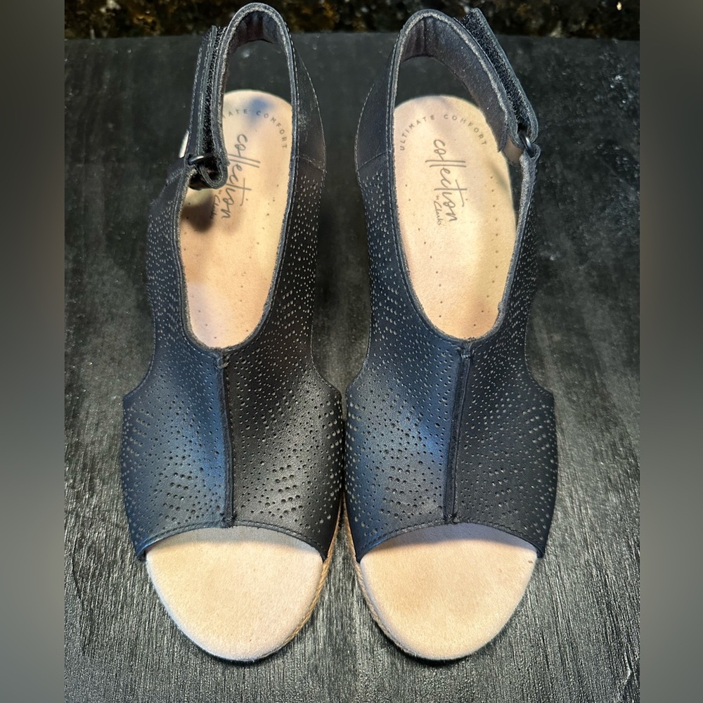 Like New Clarks Collection Women's Lafely Rosen Wedge Sandals